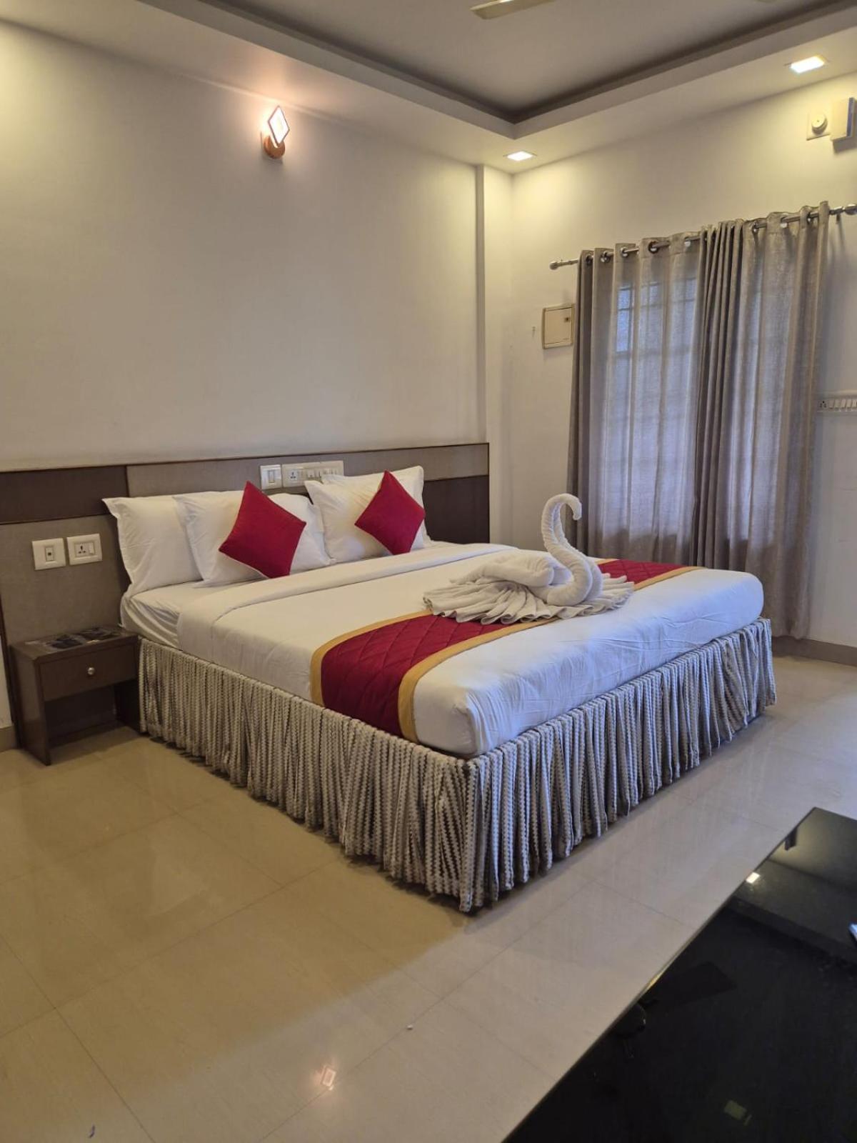 Alfa Inn Nedumbassery Exterior photo