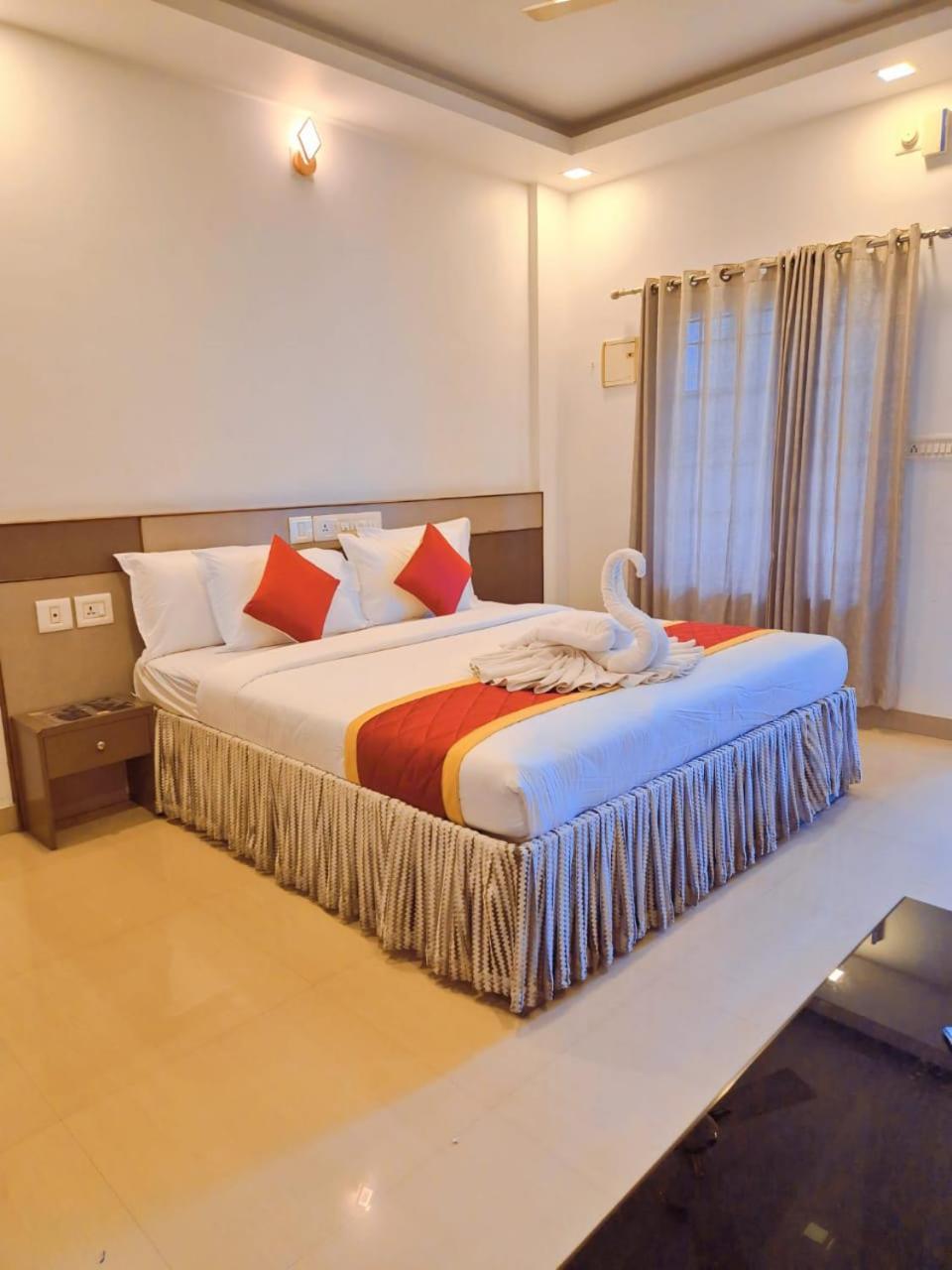 Alfa Inn Nedumbassery Exterior photo