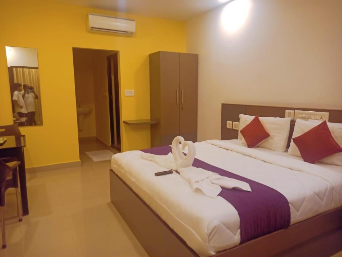 Alfa Inn Nedumbassery Exterior photo