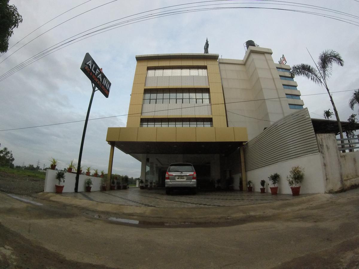 Alfa Inn Nedumbassery Exterior photo